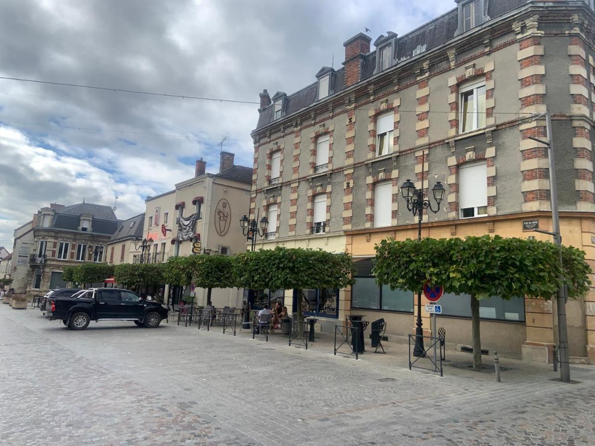 Ay Central Ay-Champagne Extérieur photo